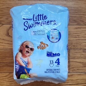 FIRM!💜Huggies Swim Diapers